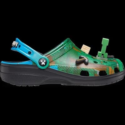 Boy's Casual Shoes Crocs Minecraft Classic Clog C12 BRAND NEW WITH ORIGNAL TAGS - Image 1