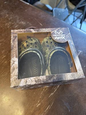 Infant Crocs Littles'" Realtree APX Classic Clog C2-C3 - Thumbnail 3
