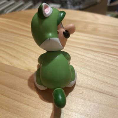 CAT LUIGI World of Nintendo 2.5" Figure - Super Mario Bros - JAKKS Pacific - Thumbnail 5