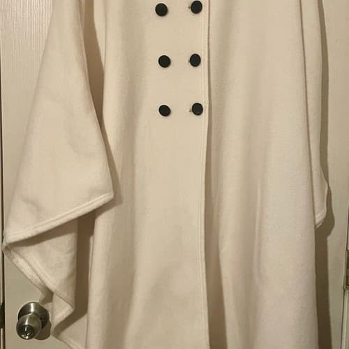 Northern Trails Women vtg Cream Poncho shawl cape One Size fits all black collar - Thumbnail 7