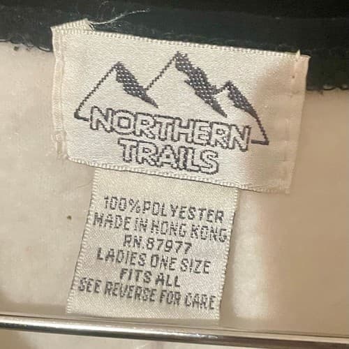 Northern Trails Women vtg Cream Poncho shawl cape One Size fits all black collar - Thumbnail 3