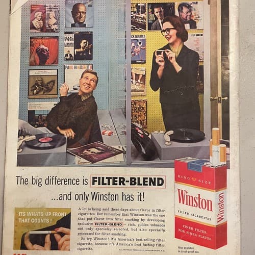 LIFE Magazine AUGUST 15 1960 ~ Marilyn Monroe & Yves Montand, Pittsburgh pirates - Thumbnail 2