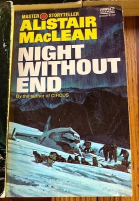 5 books by Alistair MacLean 1974 Fawcett Crest Western - Thumbnail 6