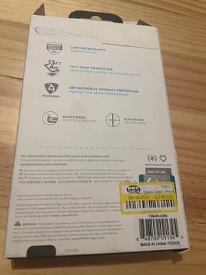 Speck Presidio PerfectClear Case iPhone 12 12 Pro Clear MagSafe Compatible - Thumbnail 2