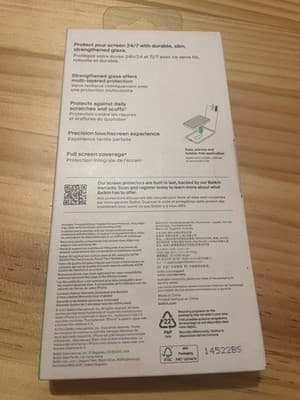 Belkin ScreenForce TemperedGlass Screen Protector iPhone 14 Pro Full Coverage - Thumbnail 2