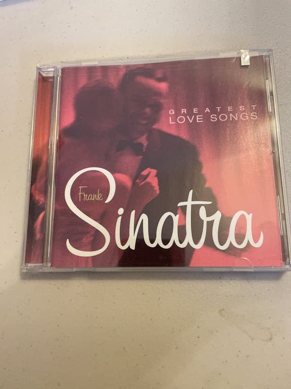 Frank Sinatra Greatest Love Songs CD - Image 1