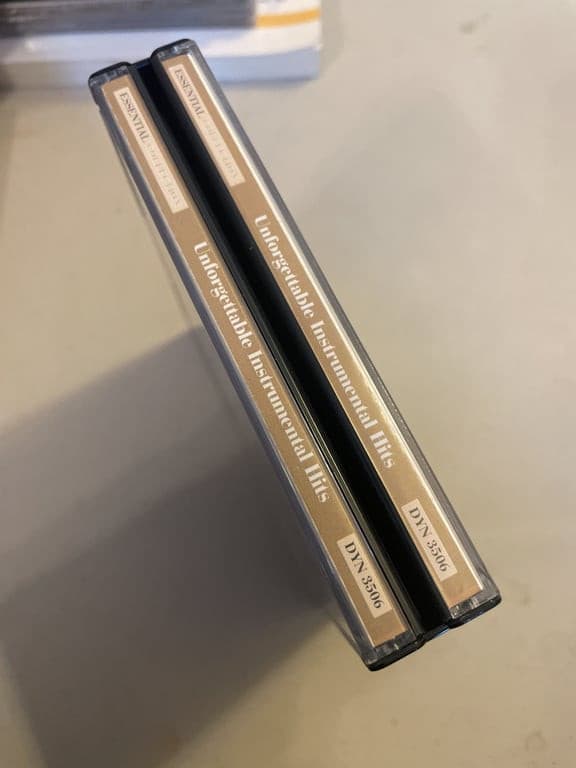 Unforgettable Instrumental Hits: Essential Collection - Thumbnail 3