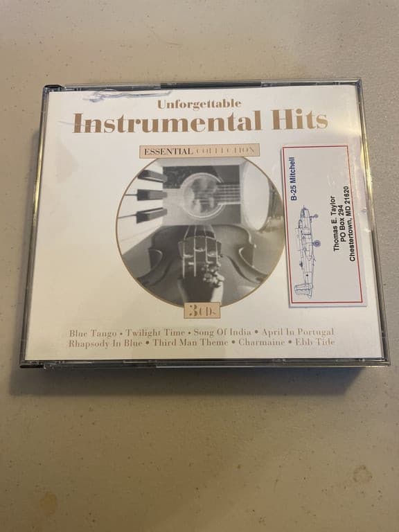 Unforgettable Instrumental Hits: Essential Collection - Image 1