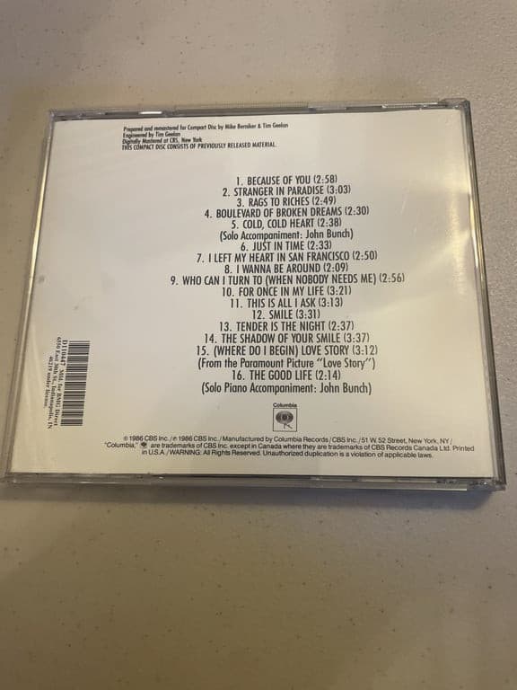 16 Most Requested Songs by Tony Bennett (CD) 74644021523 - Thumbnail 2