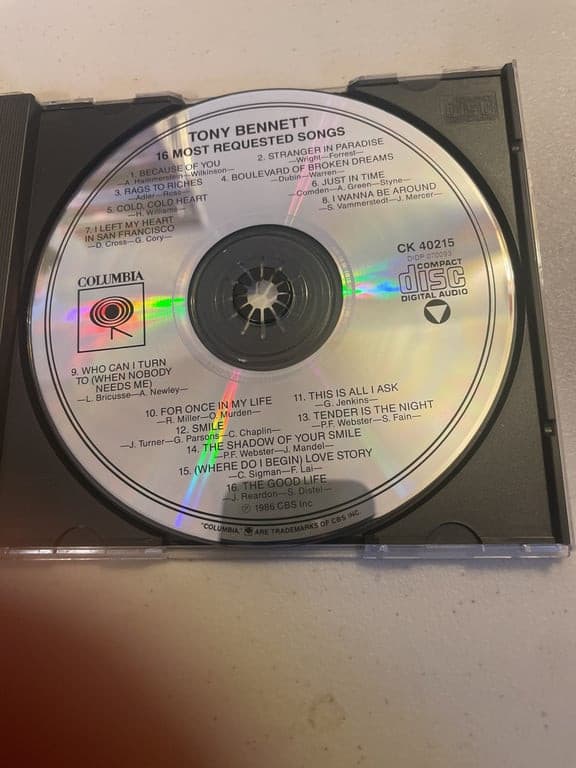 16 Most Requested Songs by Tony Bennett (CD) 74644021523 - Thumbnail 3