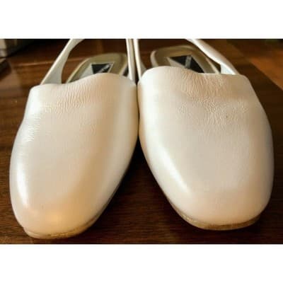 WOMENS MOOTSIE TOOTSIEs CLOSED TOE STAP BACK LOW HEEL SHOES 6M - Thumbnail 6