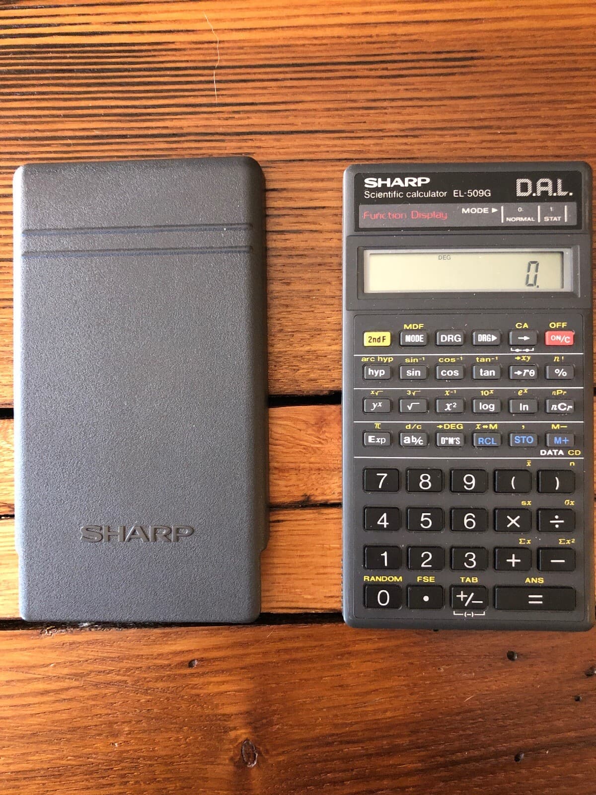 Vintage Sharp EL-509G Scientific Calculator Working With Cover Works Great! - Image 1