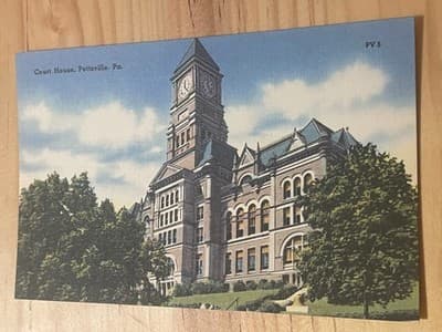 Courthouse Pottsville PA Postcard Unposted Linen Look PV5 Vintage Scenic View - Image 1