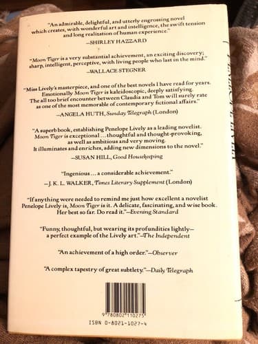 Moon Tiger 1987 1st Edition Hardcover Penelope Lively - Thumbnail 6