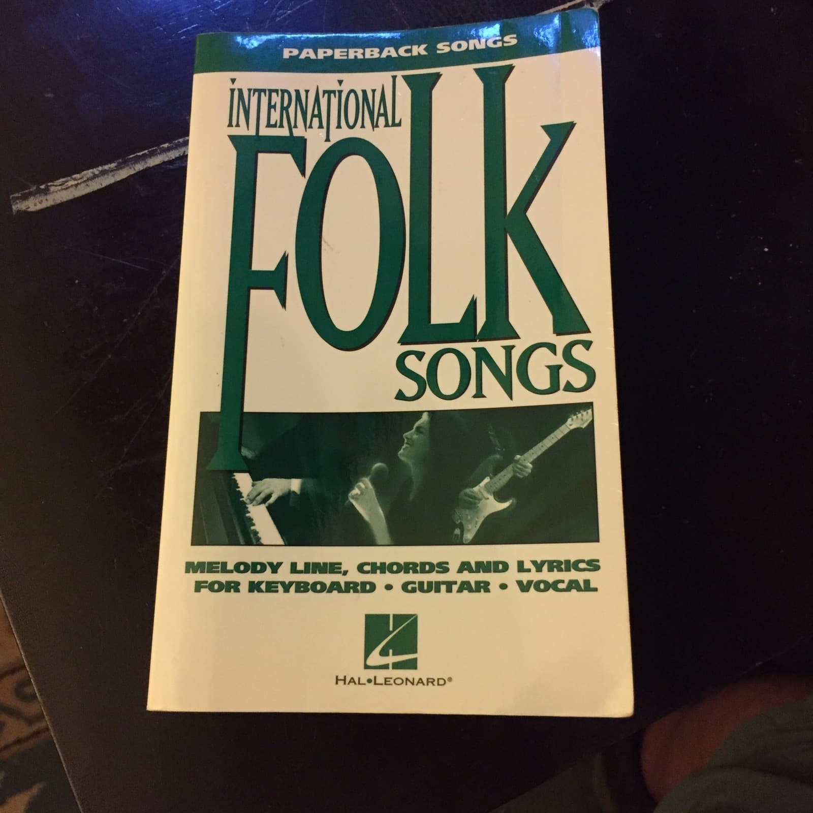 INTERNATiONAL SONGS MELODY LINE, CHORDS AND LYRICS FOR KEYBOARD GUITAR VOCAL - Image 1