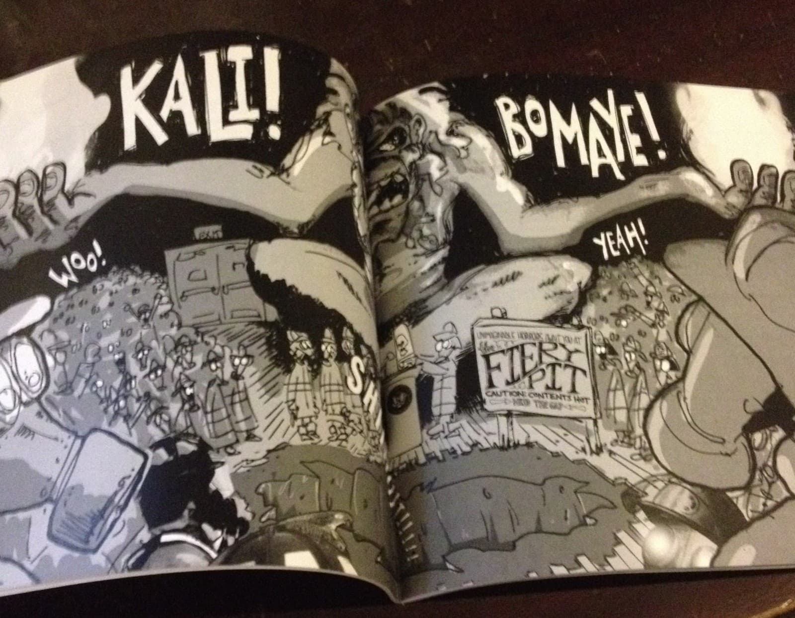 Set of four Broken Lines Comics by Standard Design 2008-2009 - Thumbnail 2