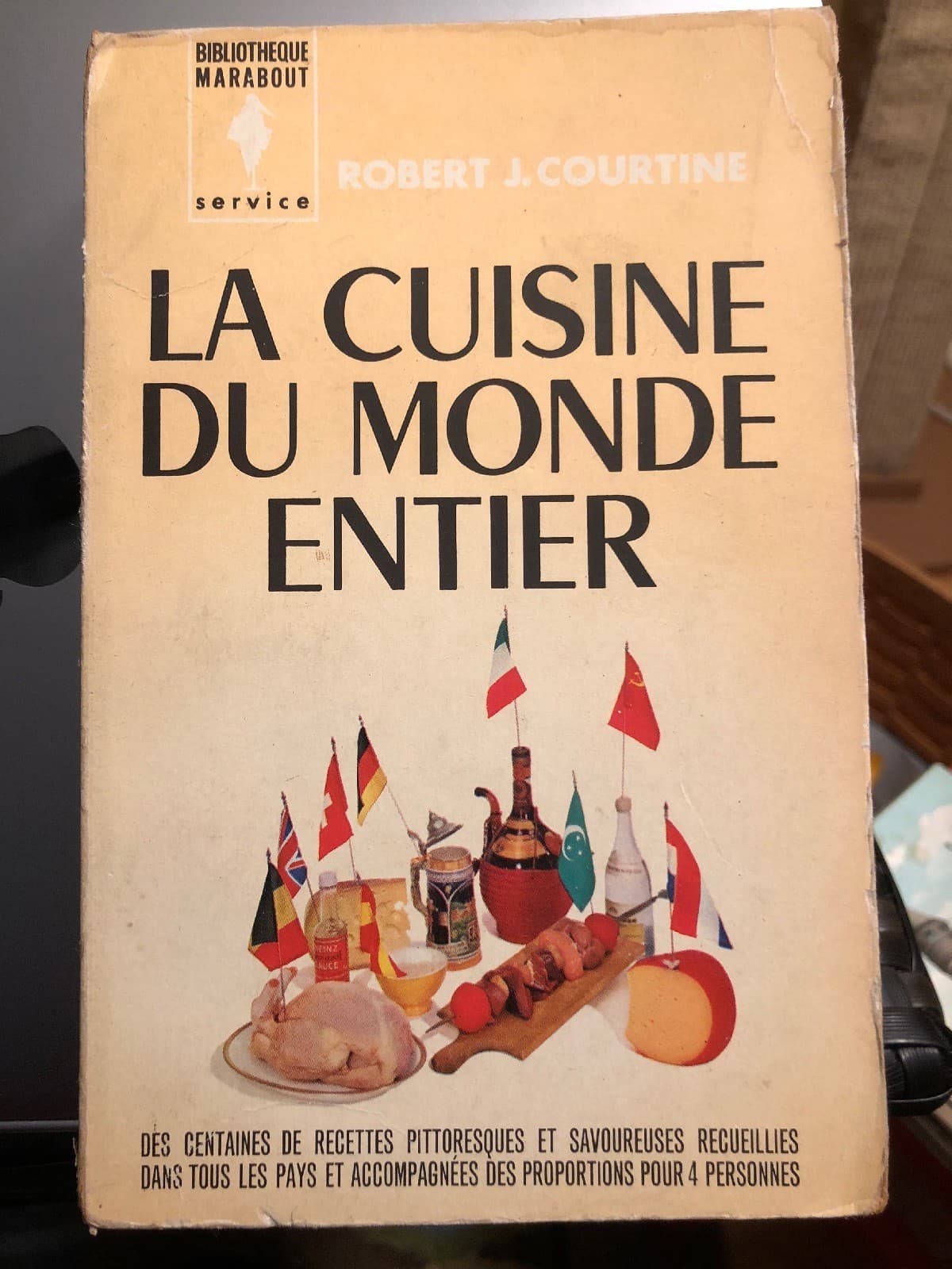 la cuisine du monde entier Robert courtine 1963 Softcover - Image 1
