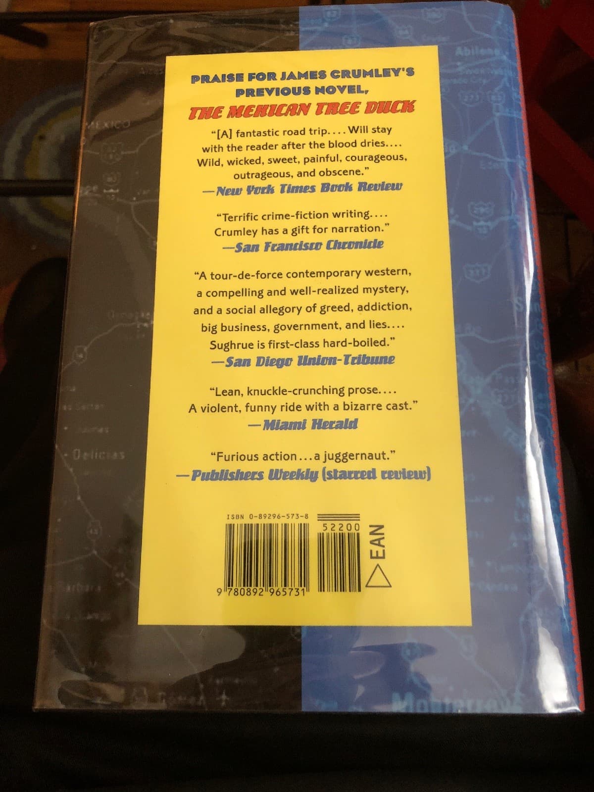 Crumley, James BORDERSNAKES 1st Edition 1st Printing 1996 Hardcover - Thumbnail 2