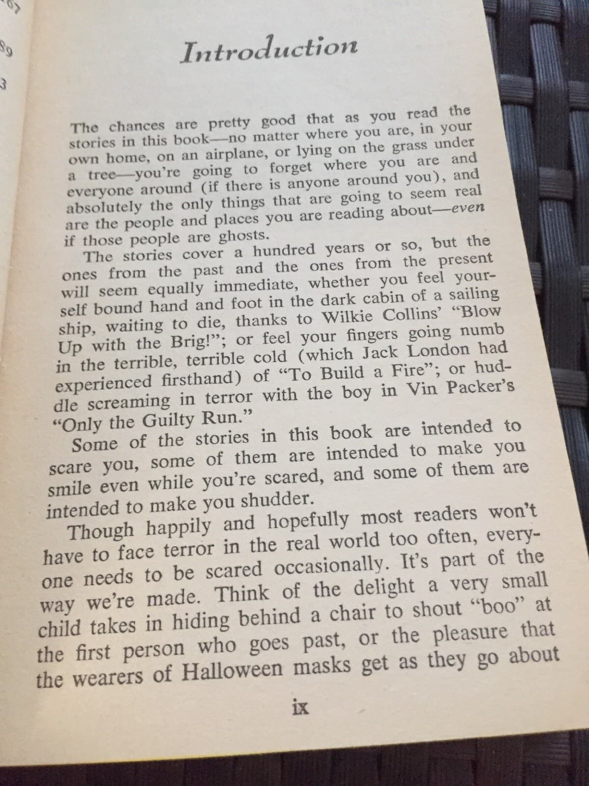 Pb1/ SOME THINGS WEIRD AND WICKED: TWELVE STORIES TO CHILL YOUR BONES Joan Kahn - Thumbnail 5