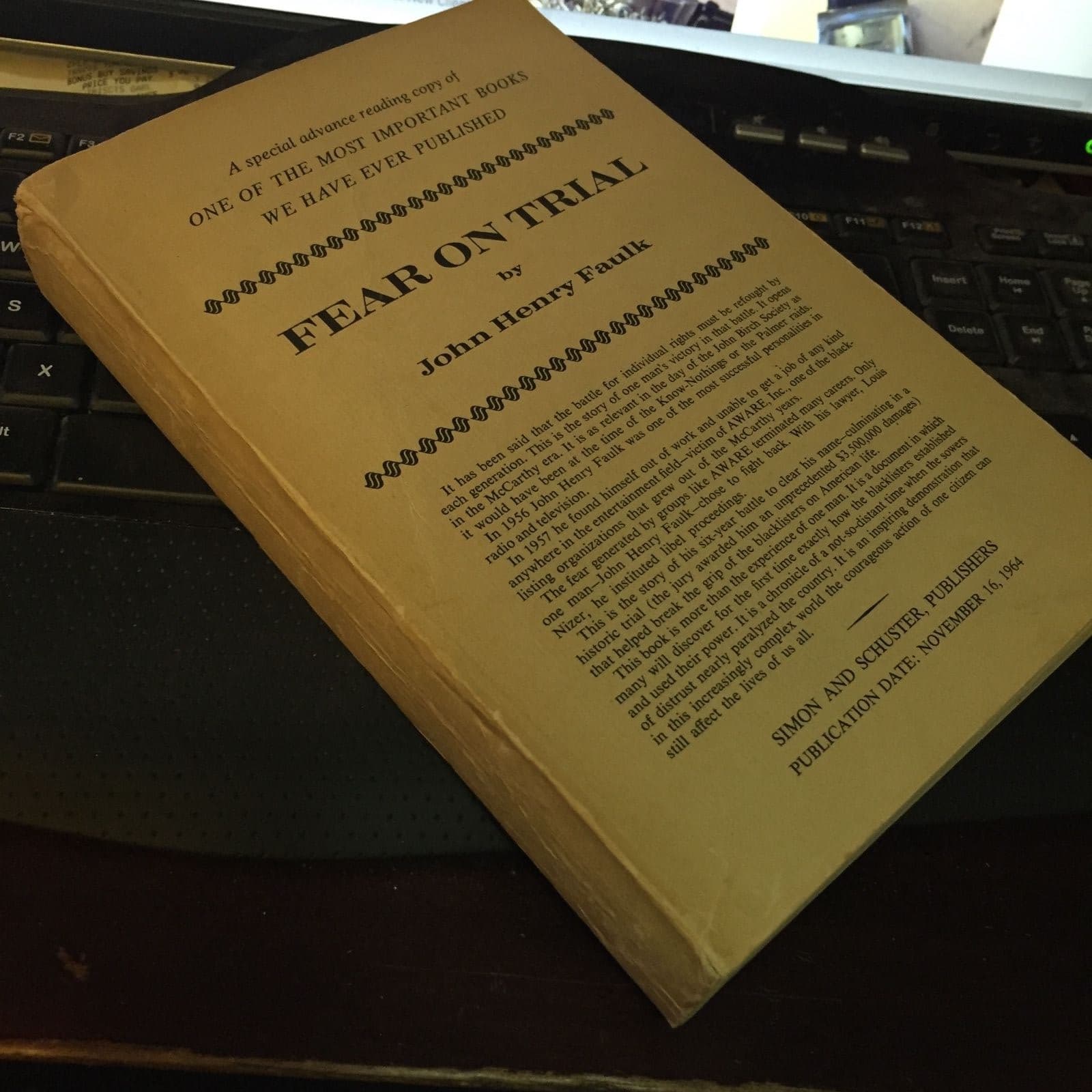 ARC advance reading copy! 1964 Fear on Trial by Faulk - Thumbnail 4