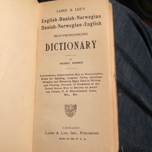 Laird & Lee's Danish-Norwegian-English English-Danish-Norwegian Self-Pronounc... - Thumbnail 2