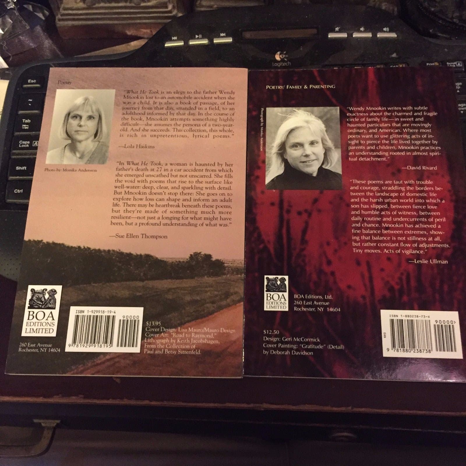Wendy Mnookin : What He Took / To Get Here SIGNED poetry books - Thumbnail 7