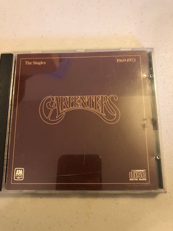 Universal Import CD Album: Carpenters - The Singles 1969-1973 (1990) - Image 1