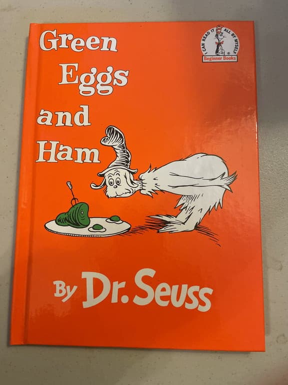 Green Eggs and Ham Dr. Seuss 1988 edition Hardcover I Can Read it - Image 1