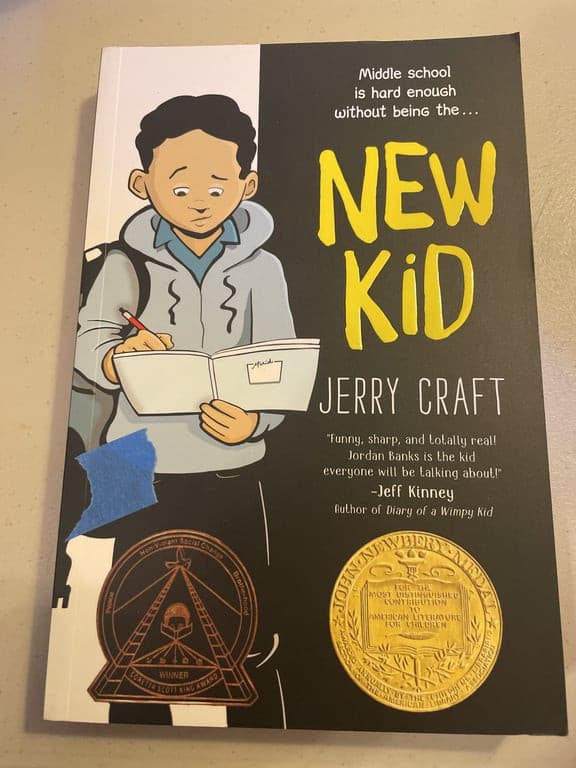 New Kid: A Newbery Award Winner, 1st edition softcover - Image 1