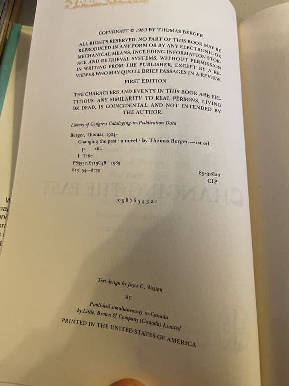 Changing the Past: A Novel: Berger, Thomas: 1st edition hardcover ex-library - Thumbnail 3