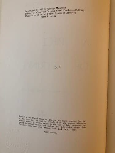 A piece of string 1st edition, ex-library copy - Thumbnail 2