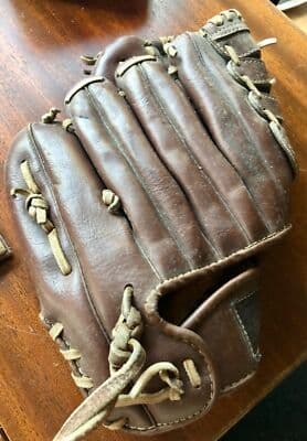 Rawlings Revolution softball baseball youth glove vintage - Thumbnail 3