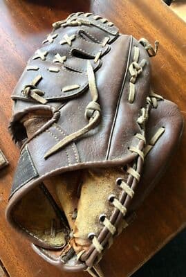 Rawlings Revolution softball baseball youth glove vintage - Thumbnail 2