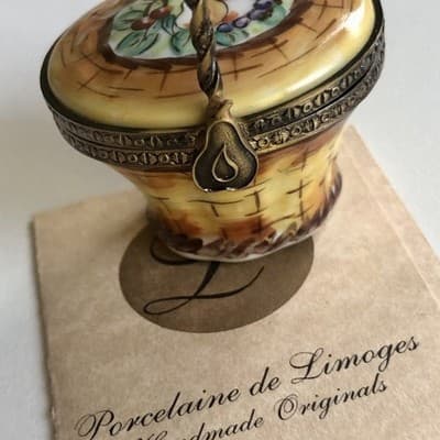 Limoges Porcelain Trinket Box Fruit Pear Cherries Gilded Basket - Thumbnail 2