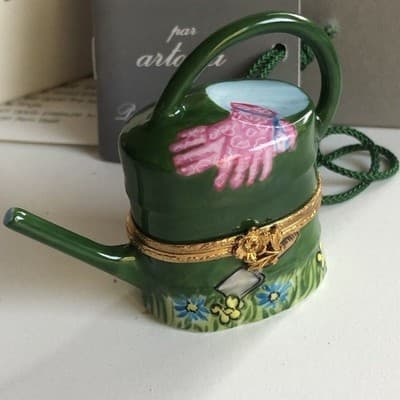 Artoria Limoges Porcelain Water Can Trinket Box Hand Paint Snail Garden Artoria - Image 1