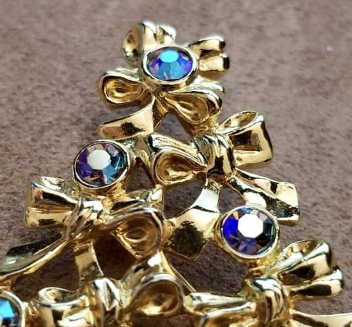 Vintage Avon Rhinestone Christmas Tree Brooch - Thumbnail 4