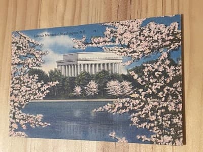 Lincoln Memorial Washington DC Postcard Cherry Blossoms Linen Unposted USA - Image 1