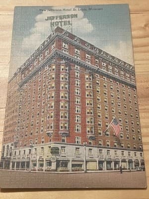 Jefferson Hotel St Louis Vintage Linen Postcard Unused Hotel Building TWA Color - Image 1