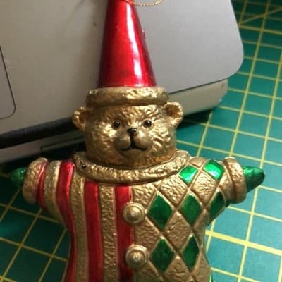 Clown Bear Christmas Ornament Star Shaped Red Green Gold Festive Holiday Decor - Thumbnail 3