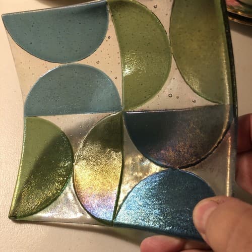 Shepardson Studios iridescent Glass Square 6"x 6" Plate - Thumbnail 4