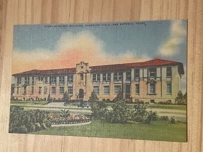 Cadet Academic Building Randolph Field San Antonio Texas Linen Postcard Unposted - Image 1