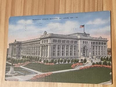 Municipal Courts Building St Louis MO Linen Postcard Postmarked 1941 Addressed - Image 1