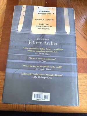 Jeffrey Archer Traitors Gate Hardcover Thriller 24 Hours To Stop Dust Jacket - Thumbnail 2