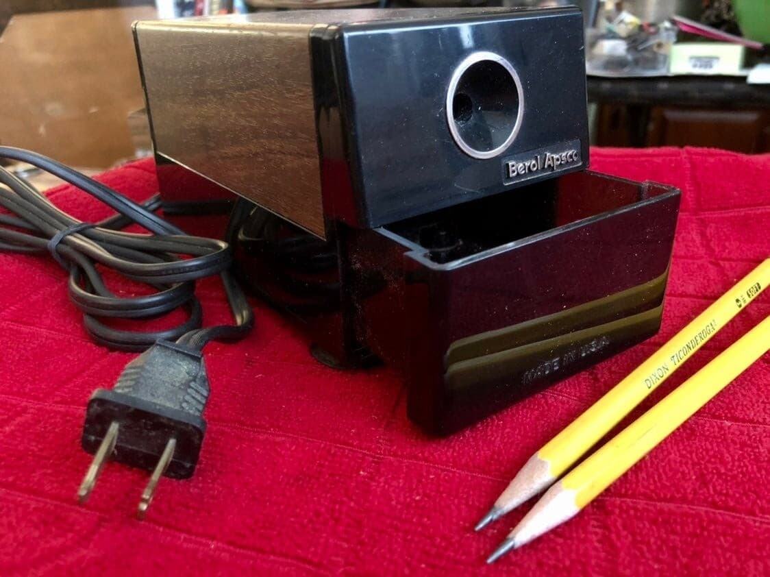 Berol Apsco AP2001 Electric Pencil Sharpener Woodgrain Black Made in USA - Thumbnail 3