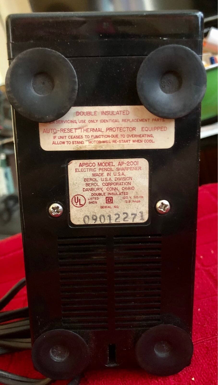 Berol Apsco AP2001 Electric Pencil Sharpener Woodgrain Black Made in USA - Thumbnail 4