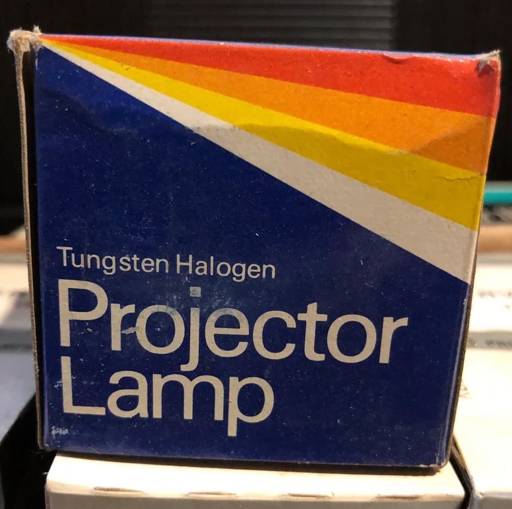 ELH Projector Projection Lamp Bulb-300W 120V AVG-35-HR SYLVANIA USA Vintage - Thumbnail 2