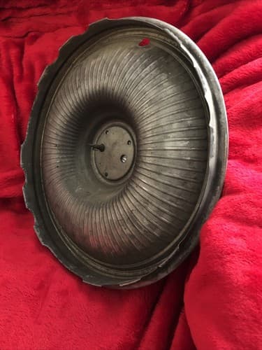 Factory original 1976 - 1981 Pontiac Lemans 14 inch hubcap wheel cover. As Found - Thumbnail 5