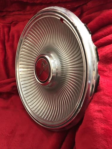 Factory original 1976 - 1981 Pontiac Lemans 14 inch hubcap wheel cover. As Found - Thumbnail 6