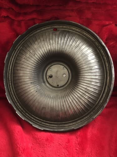Factory original 1976 - 1981 Pontiac Lemans 14 inch hubcap wheel cover. As Found - Thumbnail 3