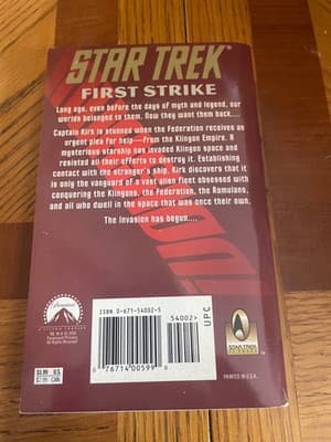 Star Trek Invasion First Strike Diane Carey Paperback Book 1996 Sci-Fi Novel - Thumbnail 2